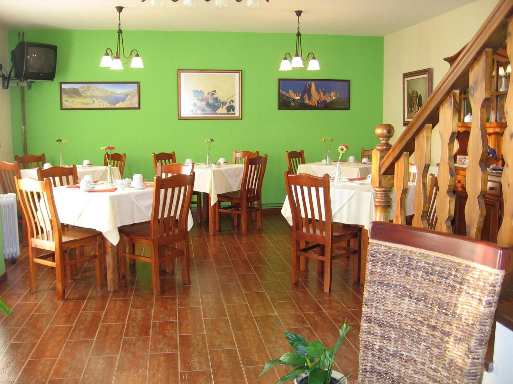 Hotel La Llosona Ribadesella Extérieur photo
